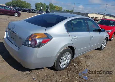2009 Nissan Altima 2.5 S from USA, damaged, VIN 1N4AL21E09C200539